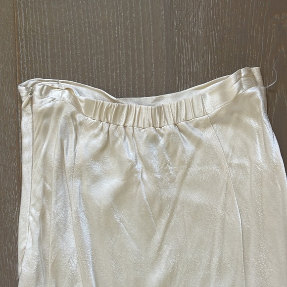 Dissh Champagne Satin Maxi Skirt - Picture 5 of 5